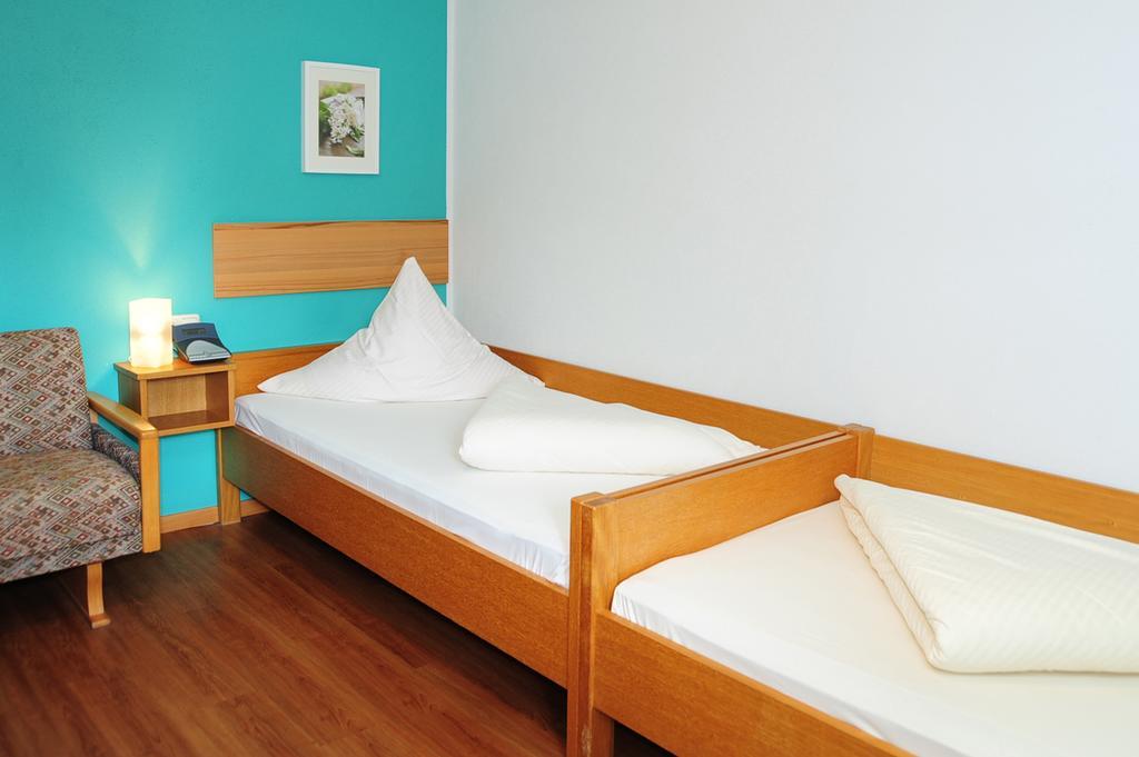 Loewenhof Hotel Krumbach Bilik gambar